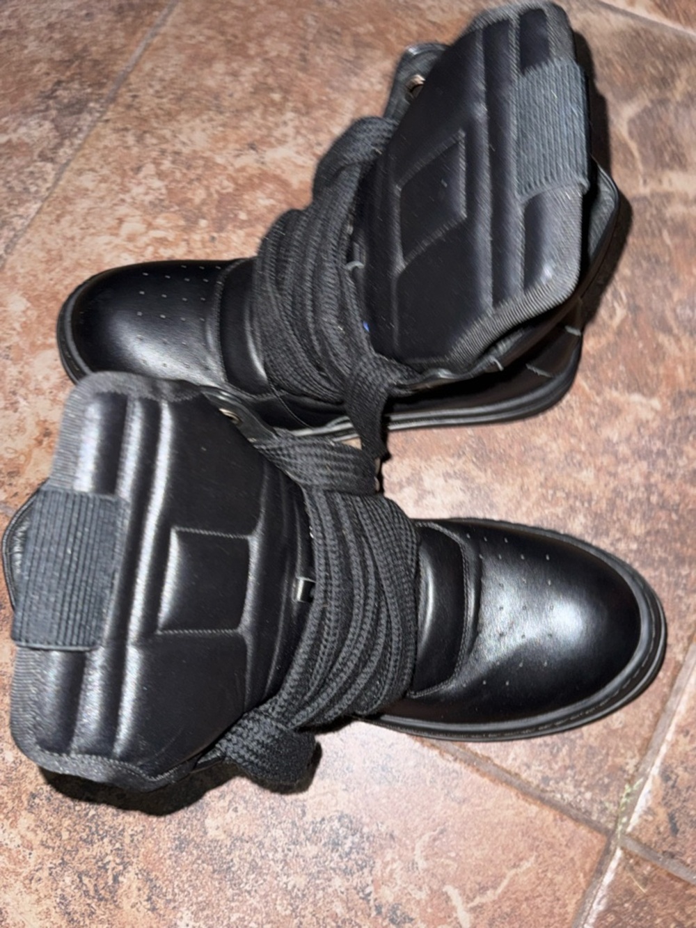 Rick Owens Black High-Top Padded Tongue Lace-Up Boots. RICK Owens size 12. - Picture 3 of 7